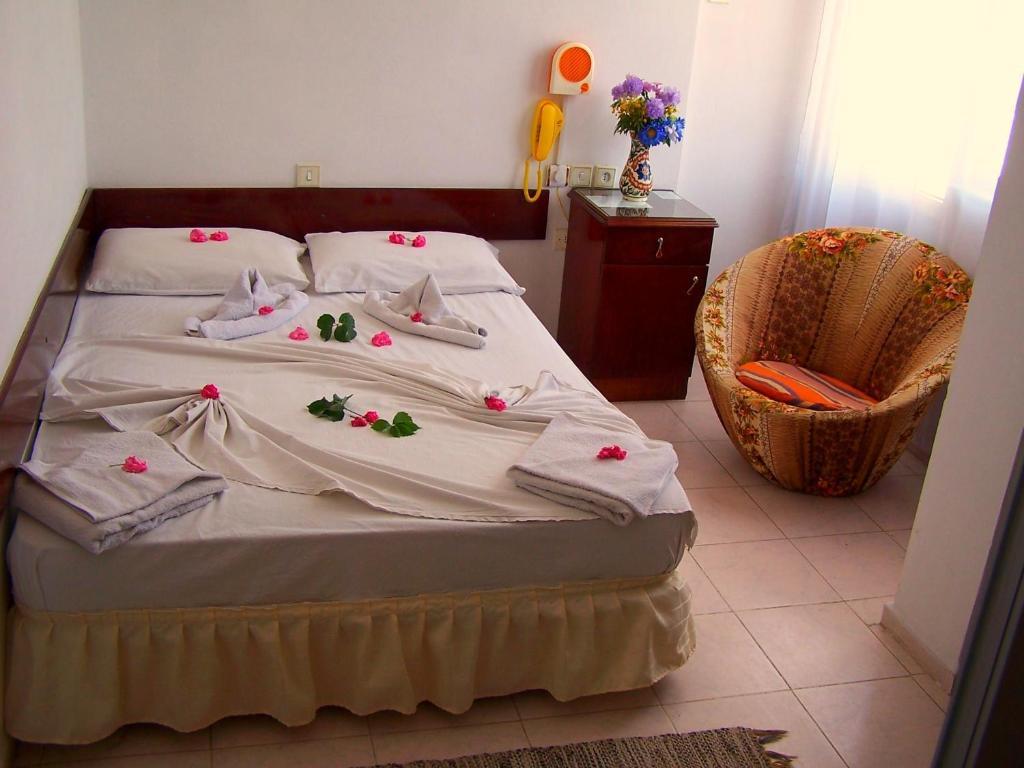 Villa Fortin Pension คูซาดาซี ห้อง รูปภาพ